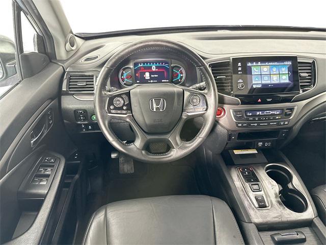 used 2022 Honda Pilot car, priced at $34,000