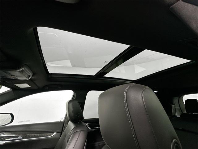 used 2023 Cadillac XT6 car, priced at $41,000