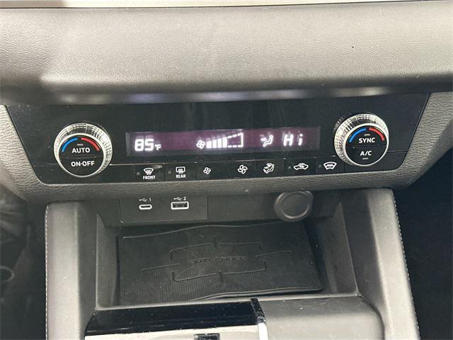 used 2022 Mitsubishi Outlander car, priced at $20,500