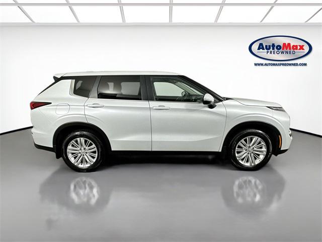 used 2024 Mitsubishi Outlander car, priced at $26,500