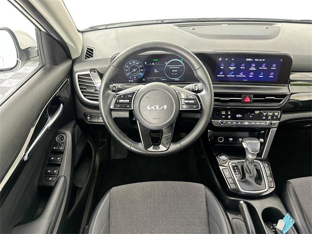 used 2024 Kia Seltos car, priced at $23,000