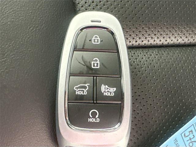used 2023 Hyundai Palisade car, priced at $35,500