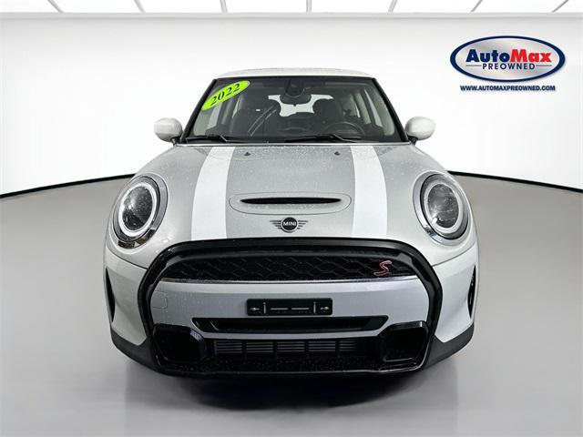used 2022 MINI Hardtop car, priced at $24,000