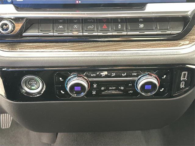 used 2022 GMC Sierra 1500 car, priced at $37,000