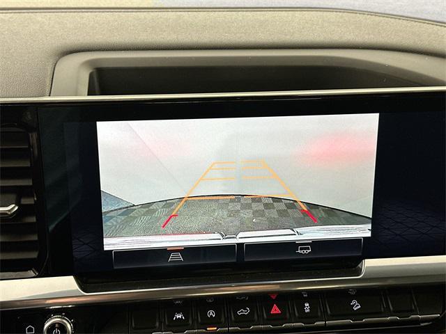 used 2022 GMC Sierra 1500 car, priced at $43,000