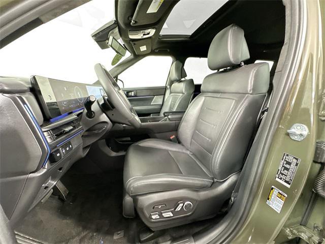 used 2024 Hyundai Santa Fe car, priced at $41,000