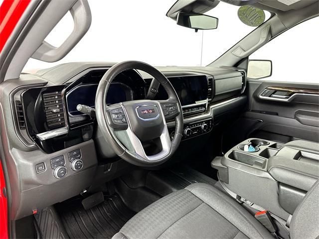 used 2022 GMC Sierra 1500 car, priced at $40,000