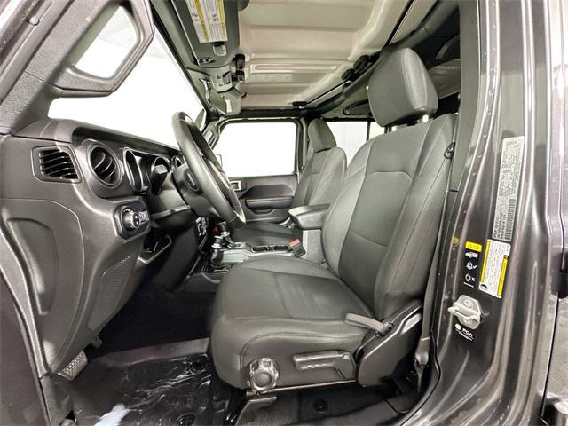 used 2022 Jeep Gladiator car, priced at $32,000