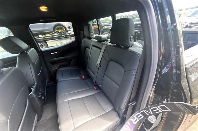 new 2025 Chevrolet Colorado car, priced at $43,105