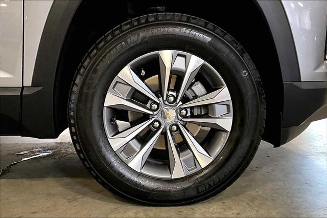used 2025 Chevrolet Equinox car, priced at $30,300