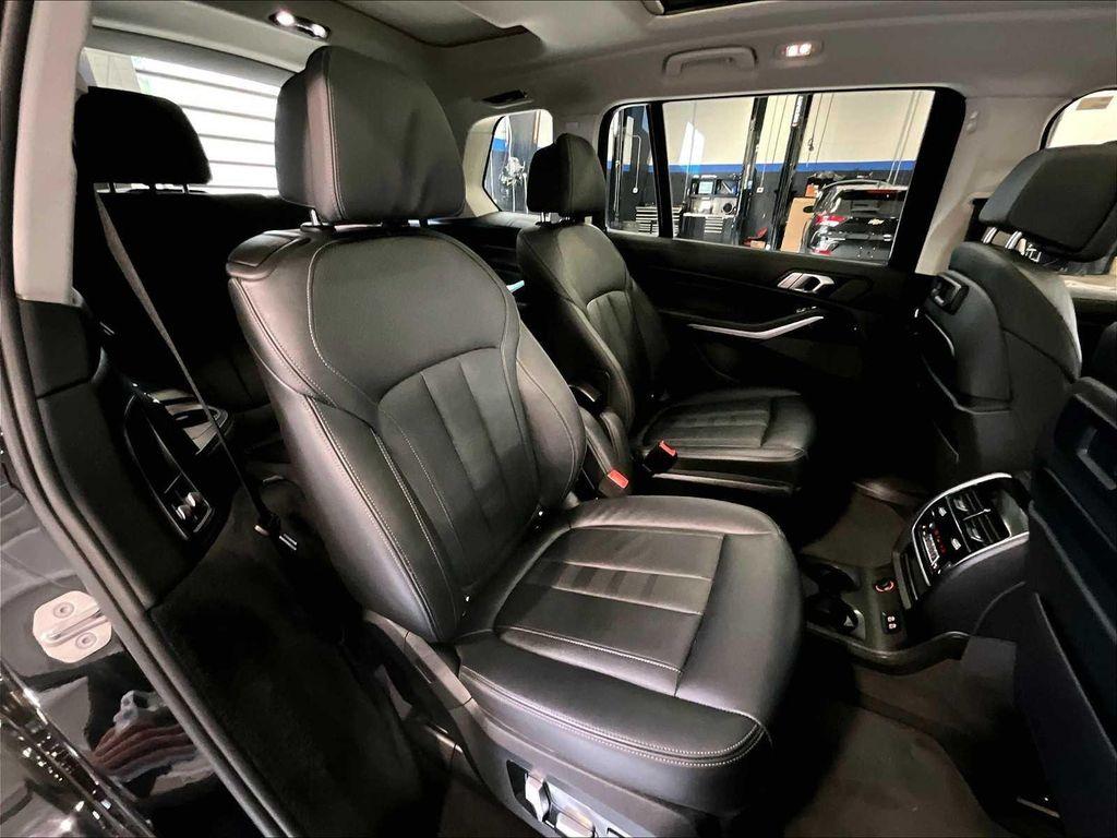 used 2021 BMW X7 car, priced at $38,475