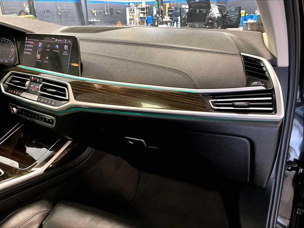 used 2021 BMW X7 car, priced at $38,475