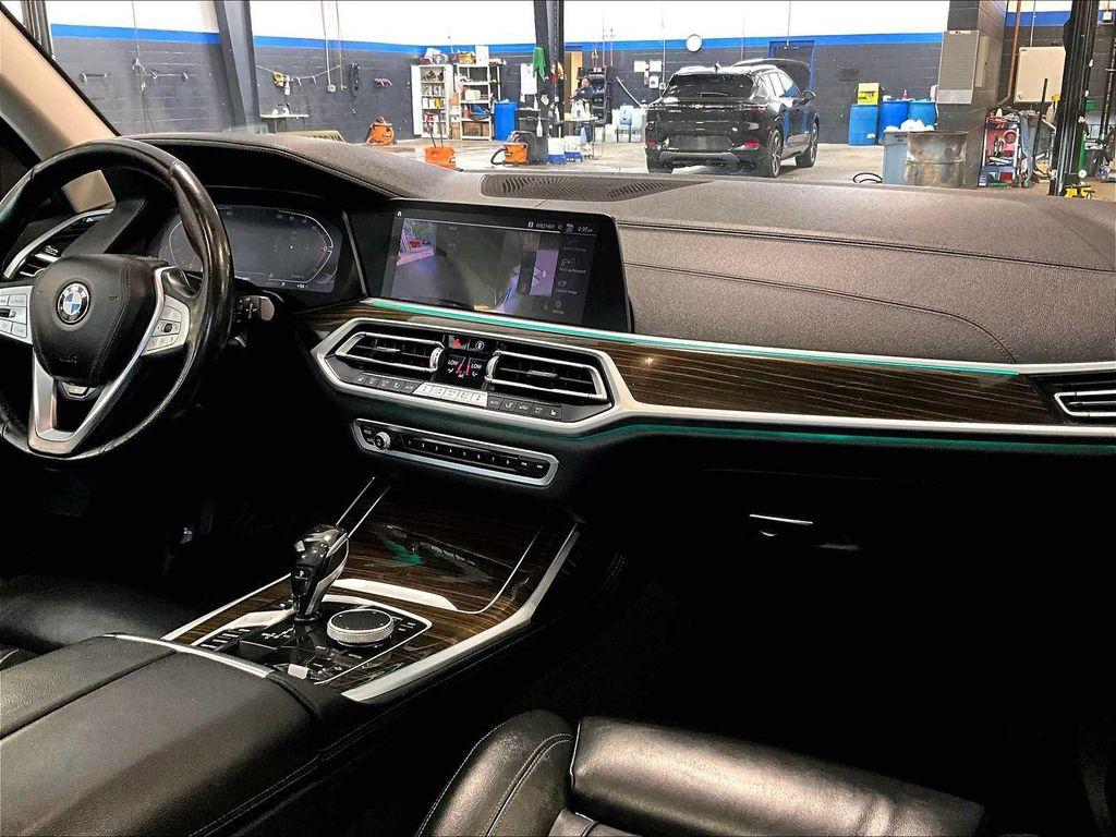 used 2021 BMW X7 car, priced at $38,475