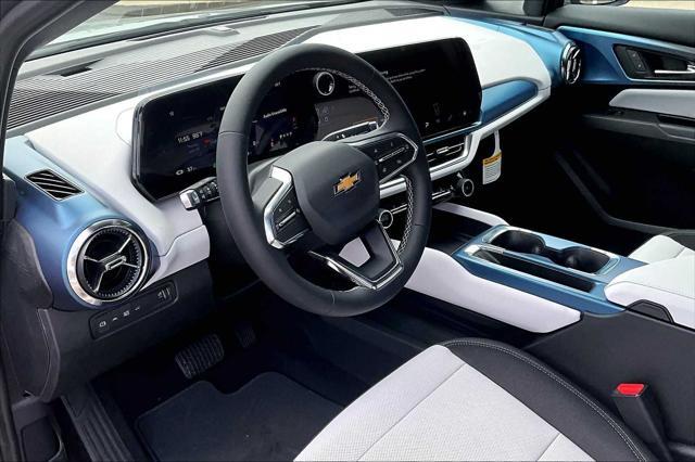 new 2025 Chevrolet Equinox EV car, priced at $39,590