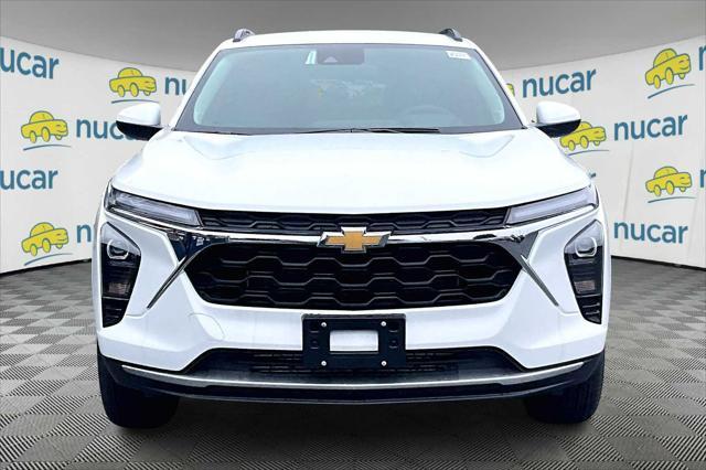 new 2025 Chevrolet Trax car, priced at $25,735