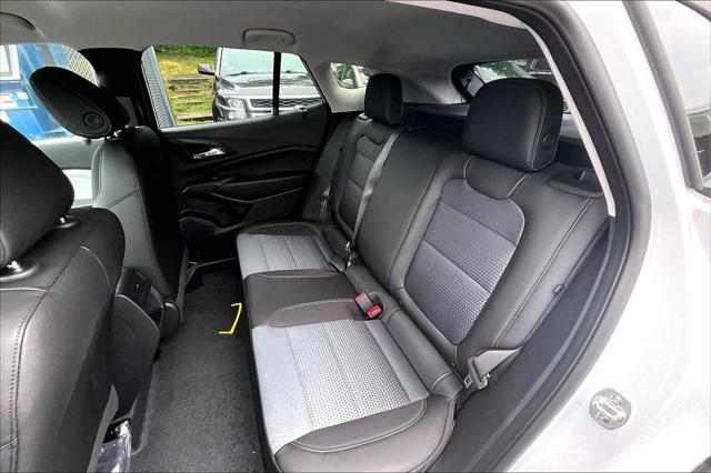 new 2025 Chevrolet Trax car, priced at $25,735