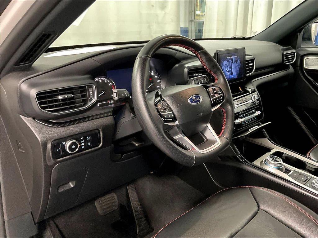 used 2023 Ford Explorer car, priced at $38,900