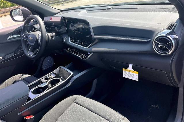 new 2026 Chevrolet Equinox car, priced at $31,290