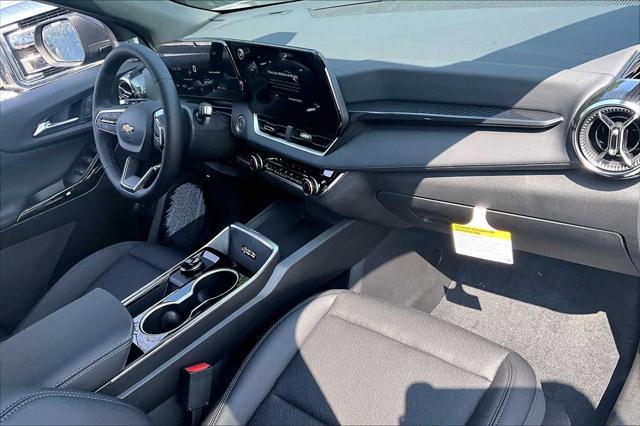 new 2026 Chevrolet Equinox car, priced at $35,880