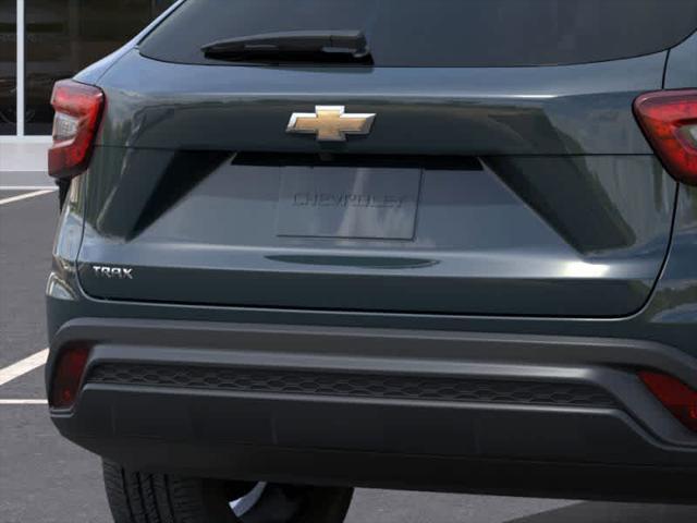 new 2025 Chevrolet Trax car, priced at $22,890