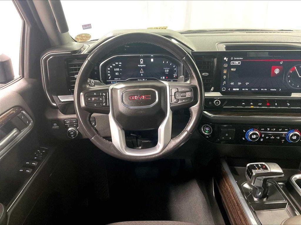 used 2023 GMC Sierra 1500 car, priced at $44,900