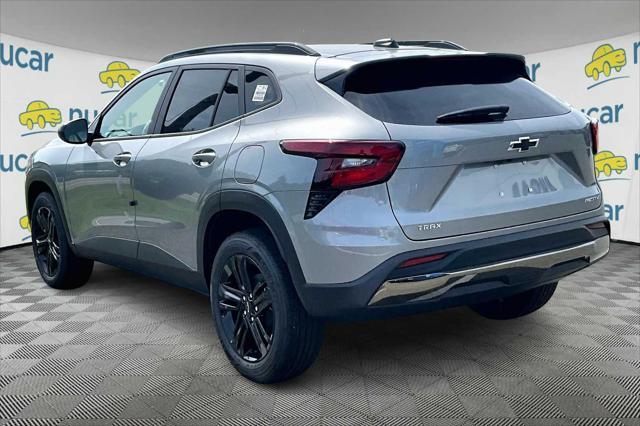 new 2025 Chevrolet Trax car, priced at $26,955
