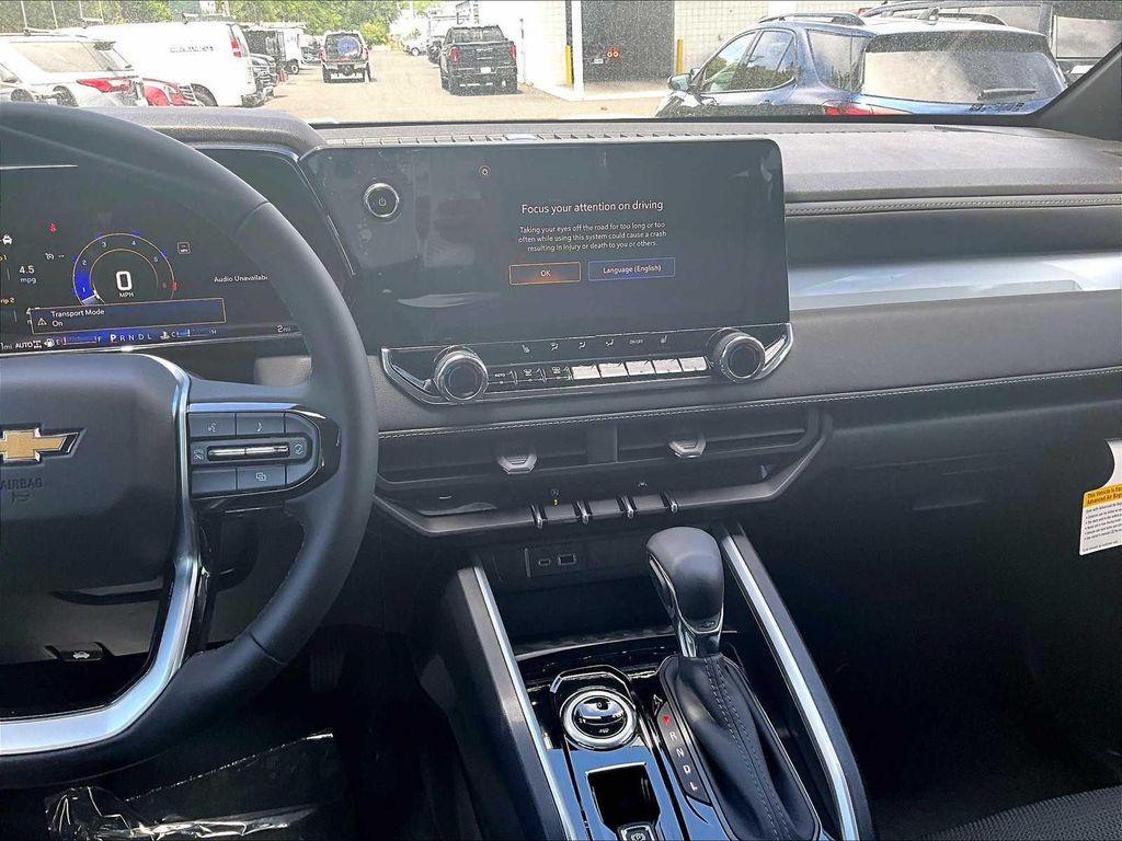 new 2025 Chevrolet Colorado car, priced at $38,455