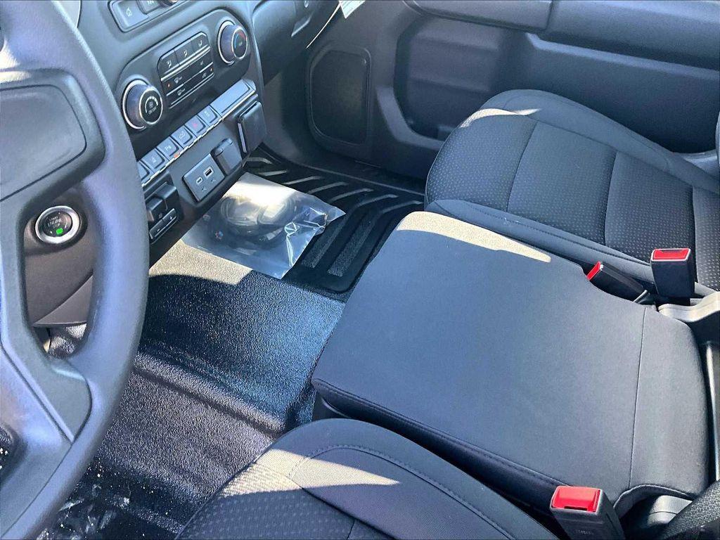 new 2025 Chevrolet Silverado 2500 car, priced at $49,040