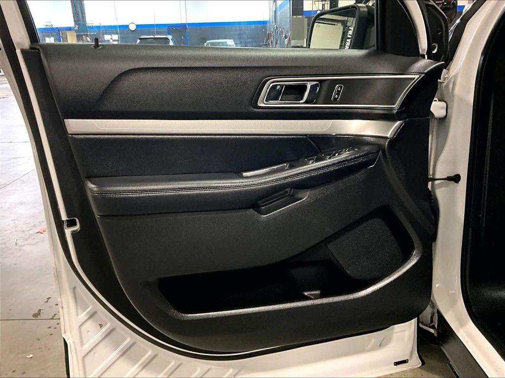used 2017 Ford Explorer car