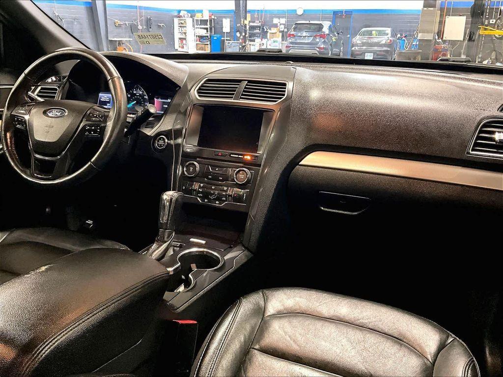 used 2017 Ford Explorer car