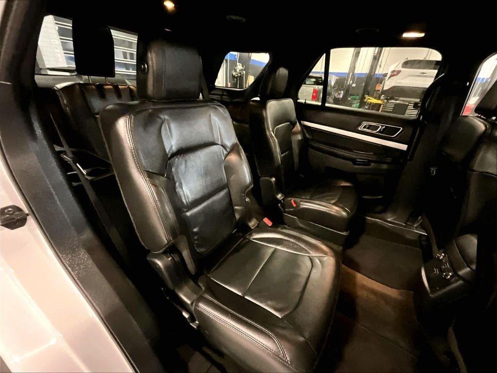 used 2017 Ford Explorer car