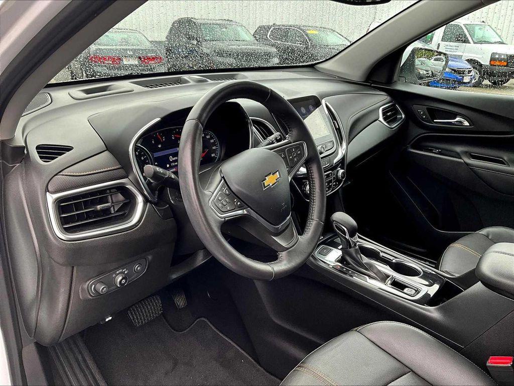 used 2022 Chevrolet Equinox car, priced at $25,700