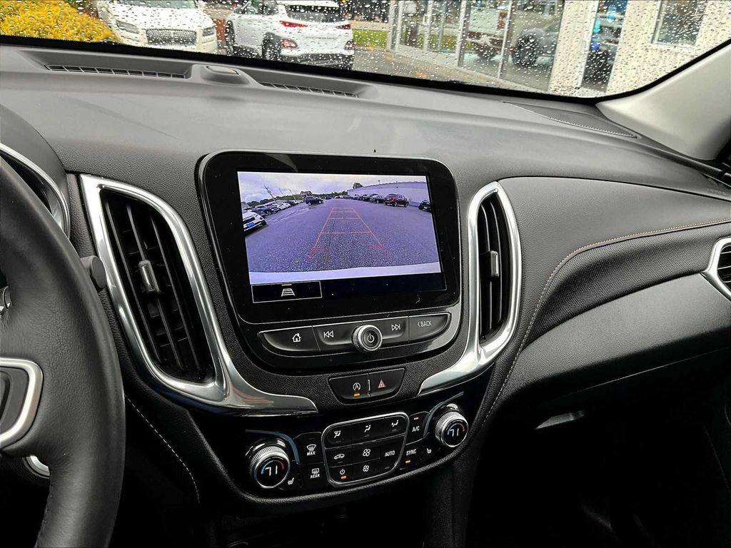 used 2022 Chevrolet Equinox car, priced at $25,700