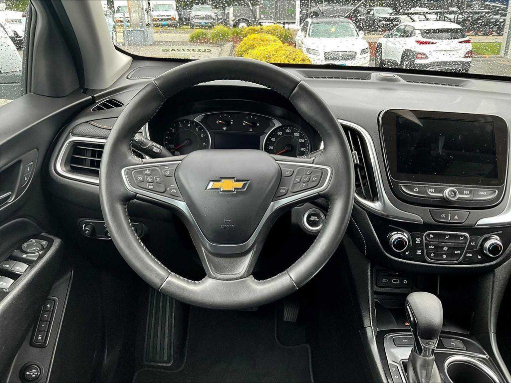 used 2022 Chevrolet Equinox car, priced at $25,700