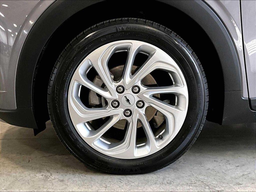 used 2023 Chevrolet Bolt EUV car, priced at $19,997