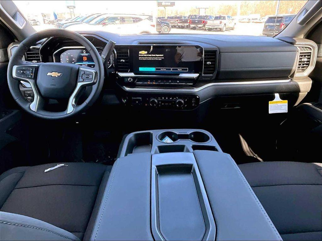 new 2025 Chevrolet Silverado 1500 car, priced at $52,275