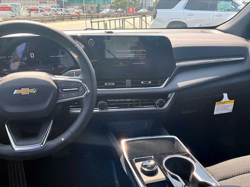 new 2026 Chevrolet Equinox car, priced at $31,585