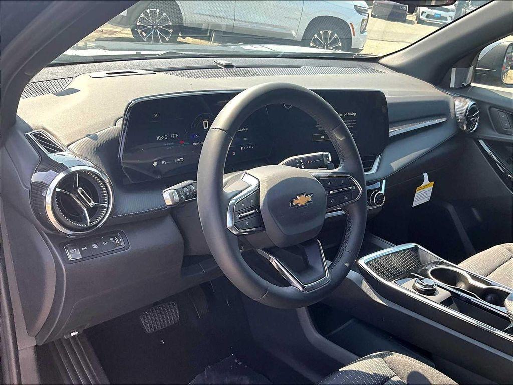 new 2026 Chevrolet Equinox car, priced at $31,585