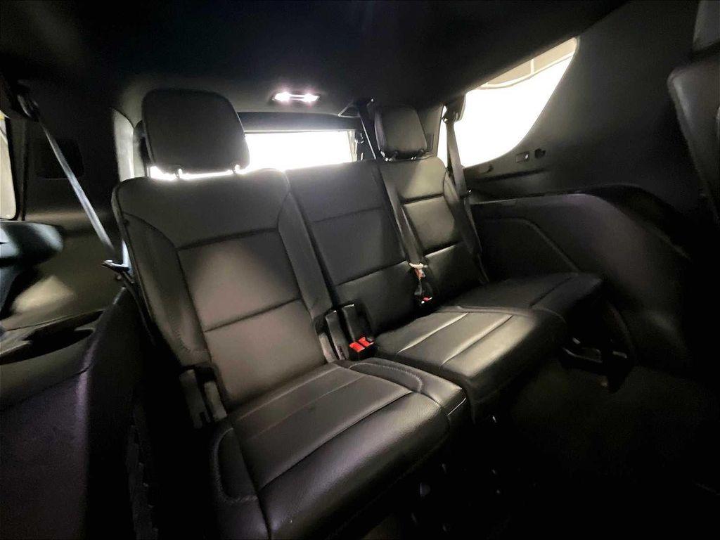 used 2022 GMC Yukon car