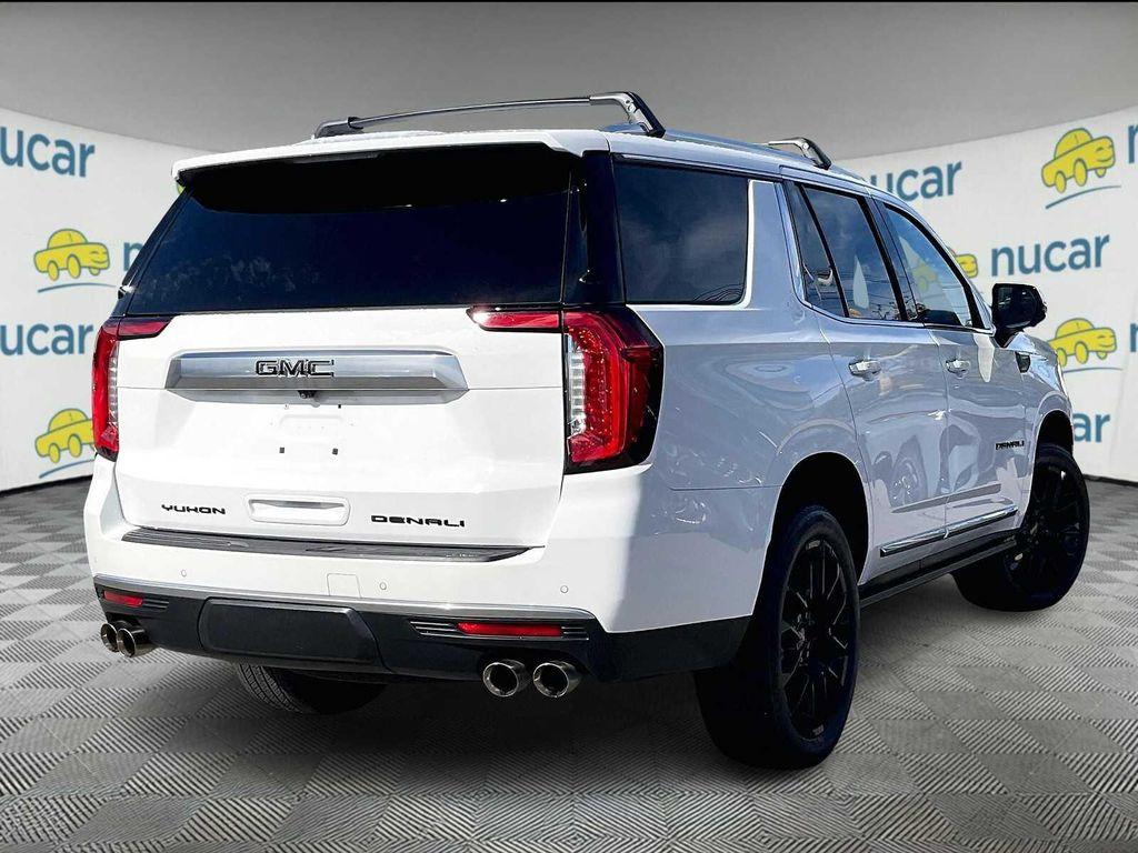 used 2022 GMC Yukon car