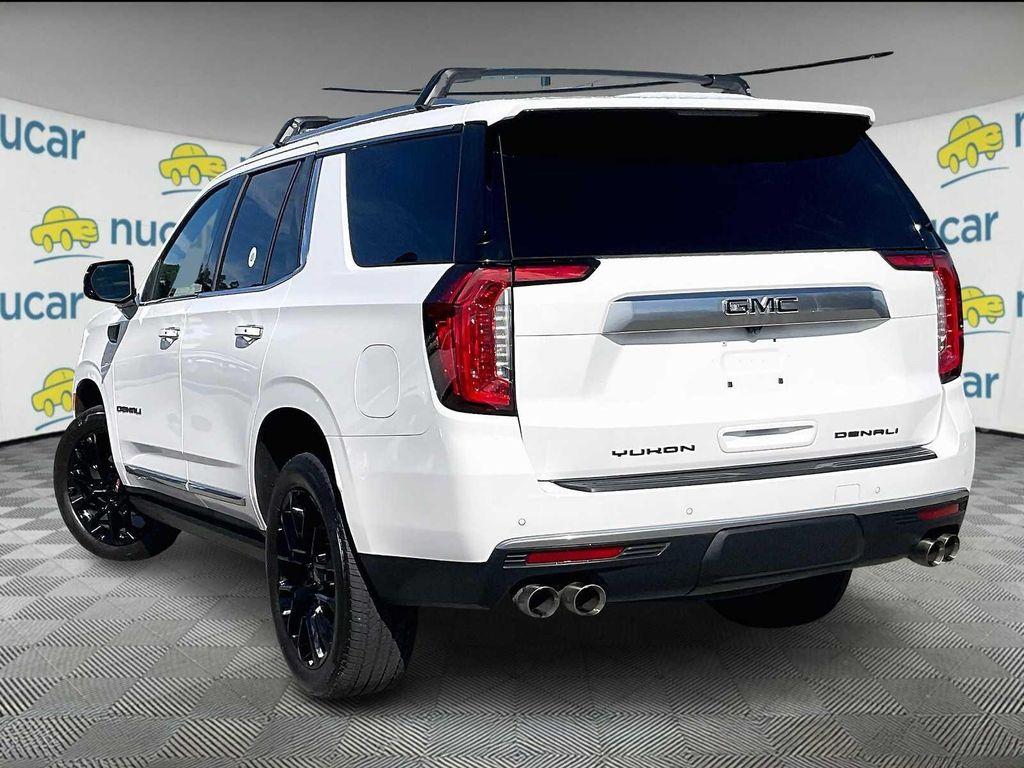 used 2022 GMC Yukon car