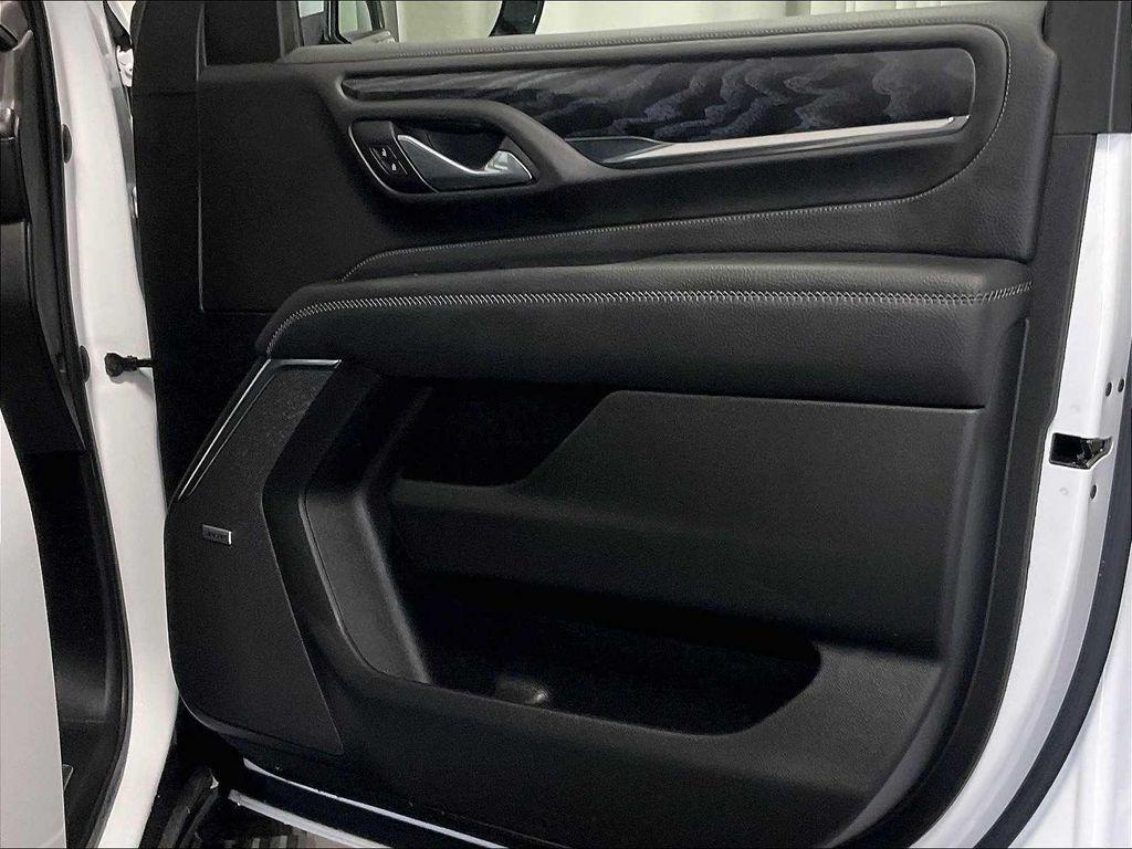 used 2022 GMC Yukon car