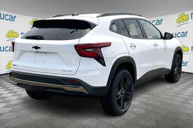 new 2025 Chevrolet Trax car, priced at $26,955
