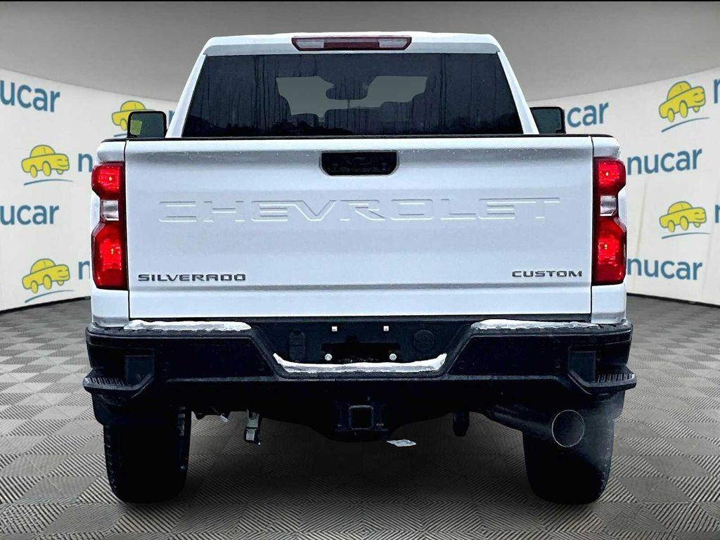 new 2025 Chevrolet Silverado 2500 car, priced at $64,250