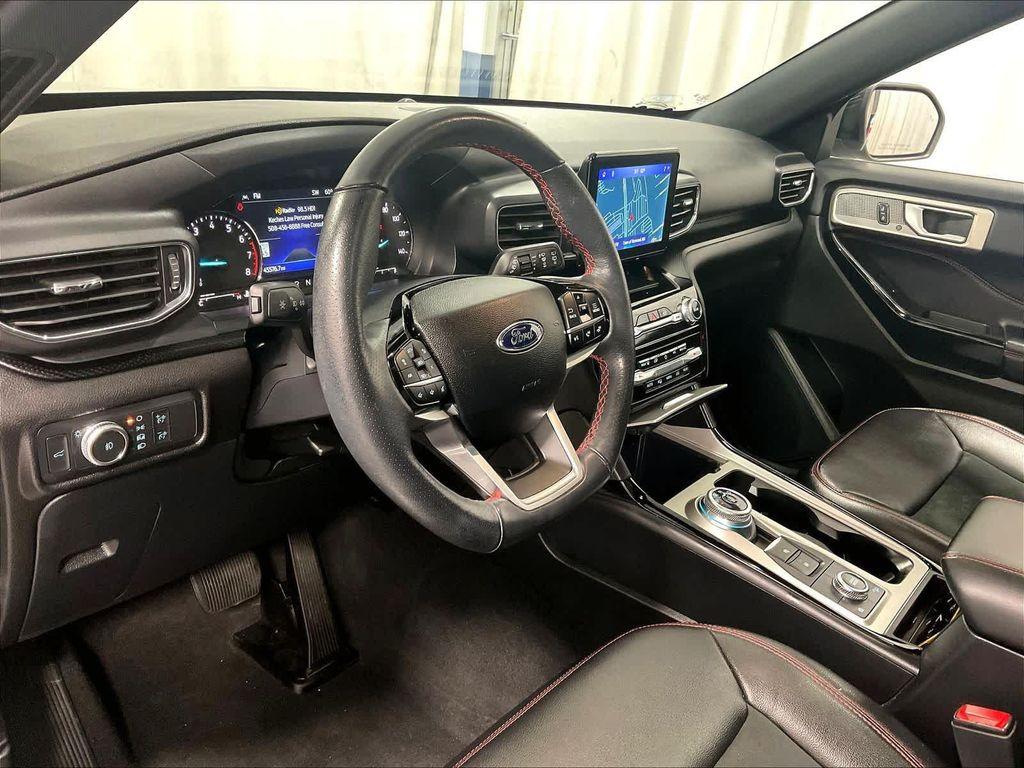 used 2022 Ford Explorer car