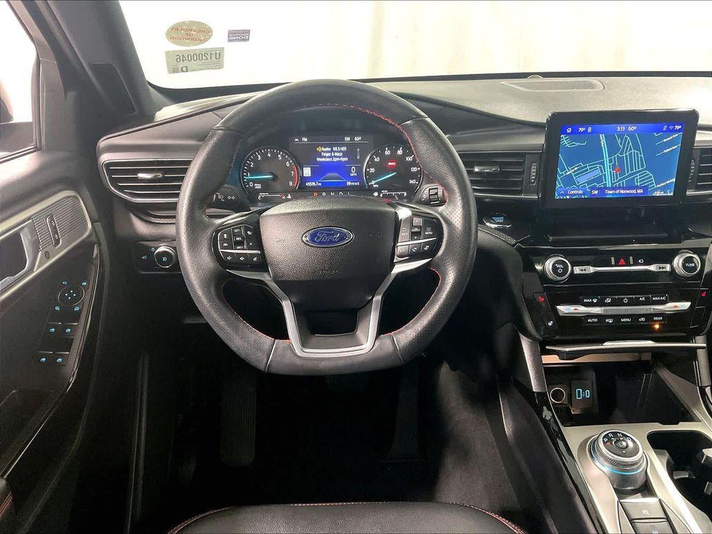 used 2022 Ford Explorer car