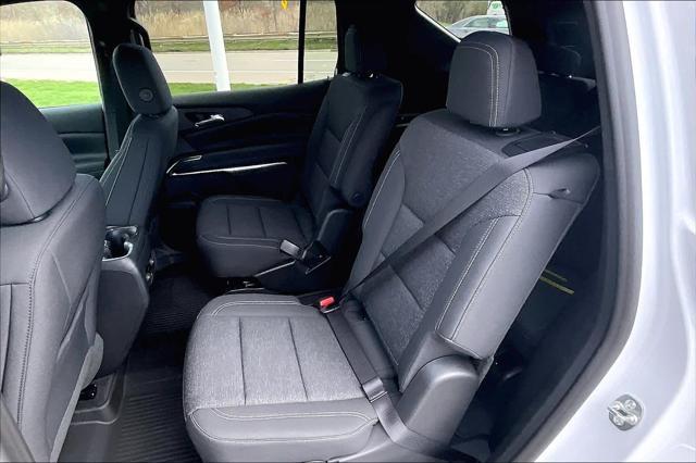 new 2025 Chevrolet Traverse car, priced at $45,045
