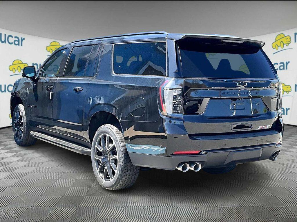 new 2025 Chevrolet Suburban car, priced at $76,470