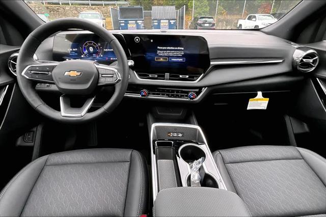 new 2025 Chevrolet Equinox car, priced at $33,730