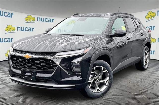 new 2025 Chevrolet Trax car, priced at $24,735